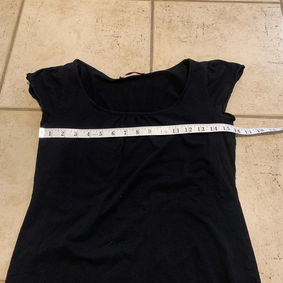 Smart Set Black Tunic Top with Cap Sleeves - Size L - Picture 2 of 5
